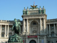 KHM_001
